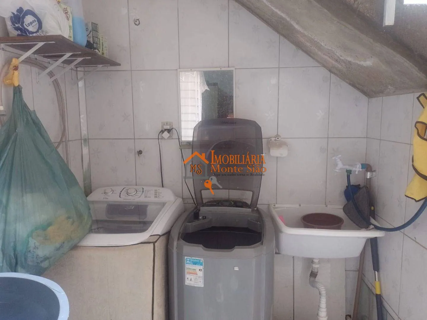 Imagem Casa com 3 dormitórios à venda, 230 m² por R$ 450.000,00 - Vila São Rafael - Guarulhos/SP