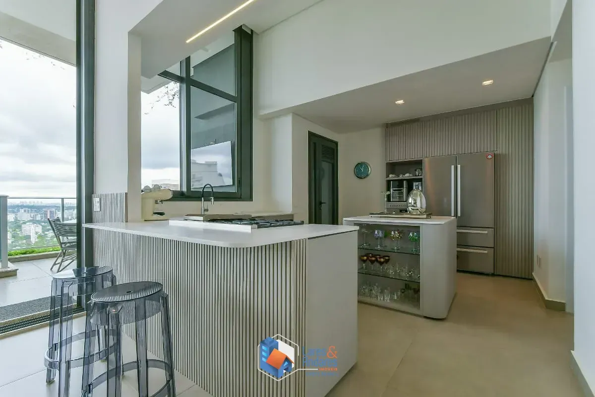 Imagem Apartamento para venda em Cerqueira César com 3 quartos, sendo 3 suítes, 175m²