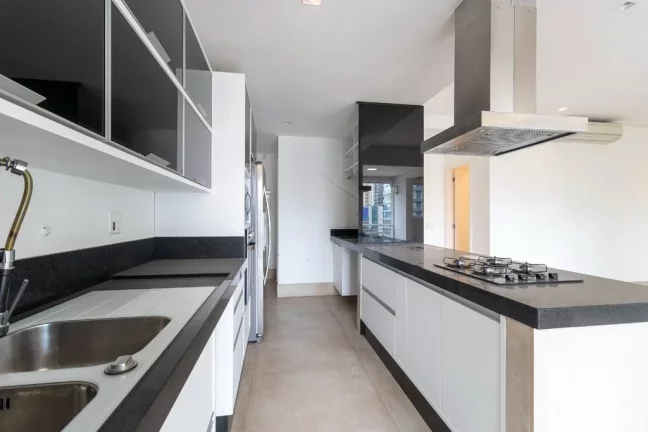 Imagem Apartamento à venda em São Paulo, Vila Nova Conceição, com 2 quartos, 112m2