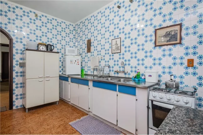Imagem Casa para venda no bairro Petrópolis em Porto Alegre