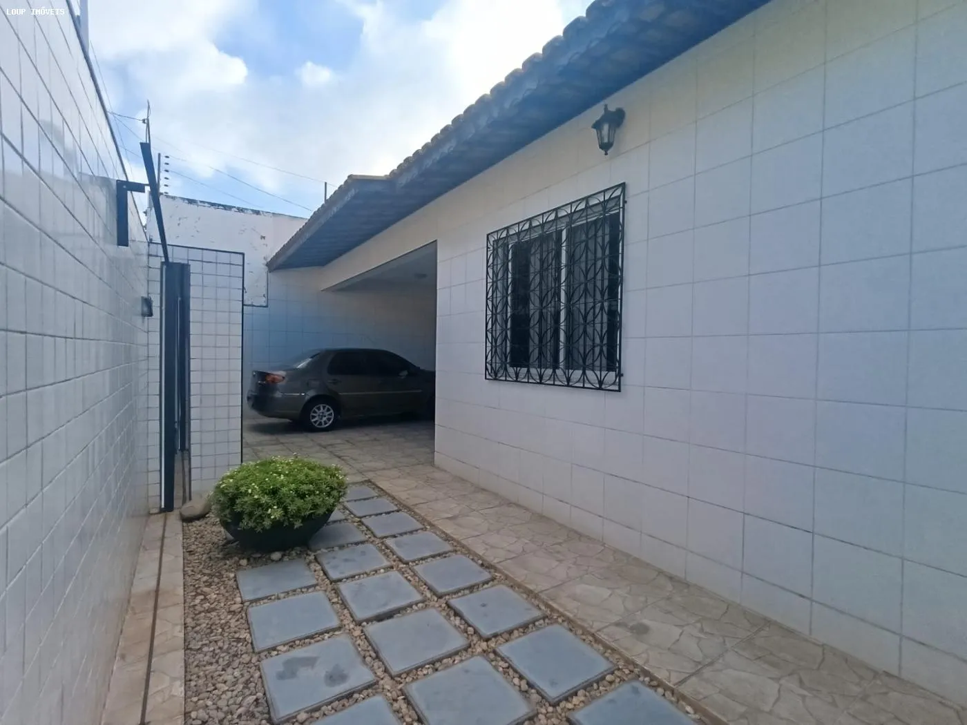 Imagem Casa para Venda em Fortaleza, Barra do Ceará, 3 dormitórios, 1 suíte, 2 banheiros, 3 vagas