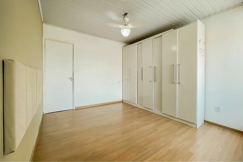 Imagem Casa de Condomínio em Hípica