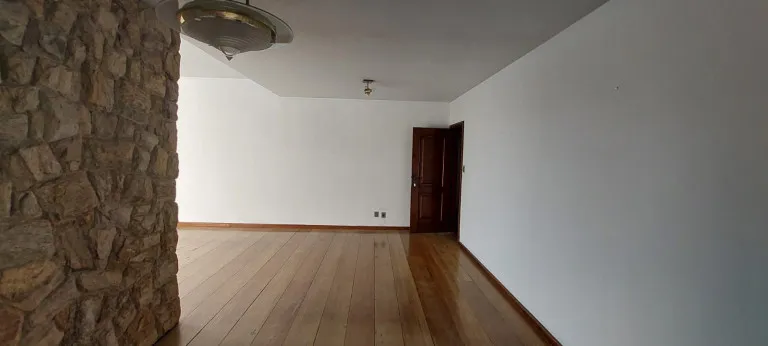 Imagem Apartamento com 3 Quartos à Venda, 160 m² em Icaraí - Niterói