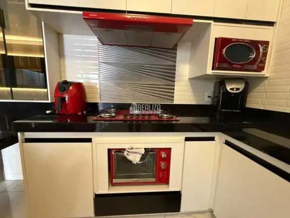Imagem Casa à venda no Parque das Laranjeiras II em Uberaba - 3 suítes, piscina, varanda gourmet