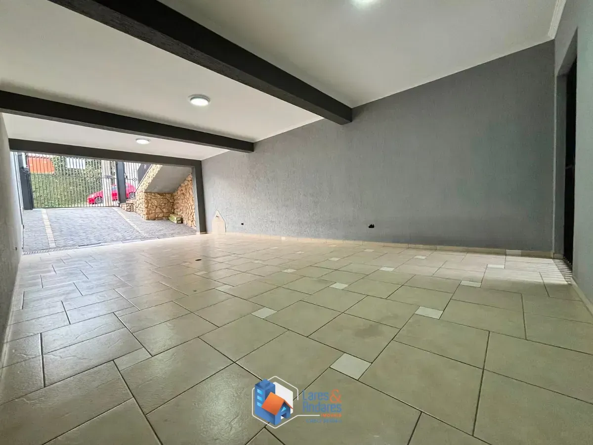 Imagem Sobrado para venda em Jardim Mangalot com 3 quartos, sendo 1 suíte, 193m²