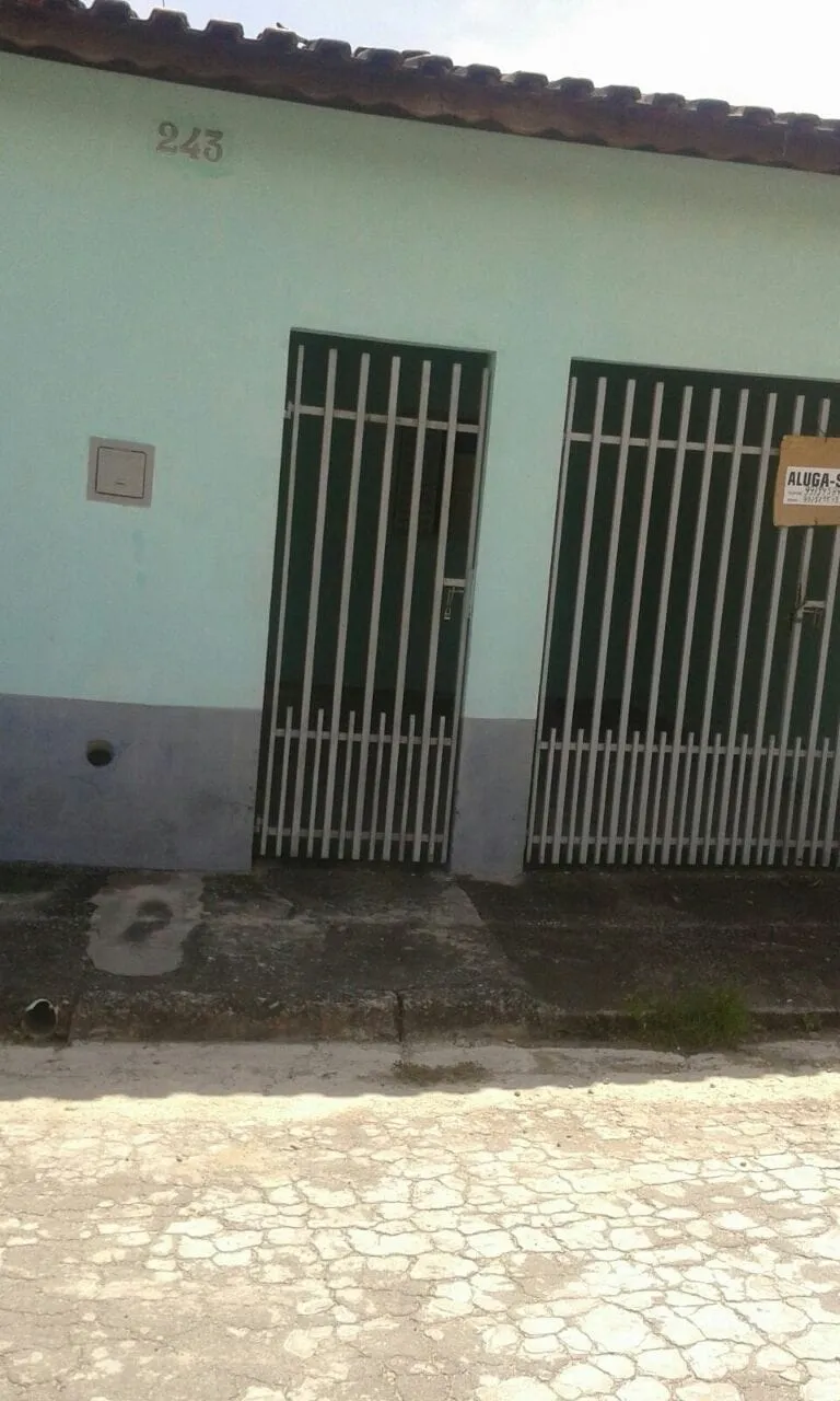Casa à venda 2 Quartos, 2 Vagas, 125M², Vila Velha, Roseira - SP