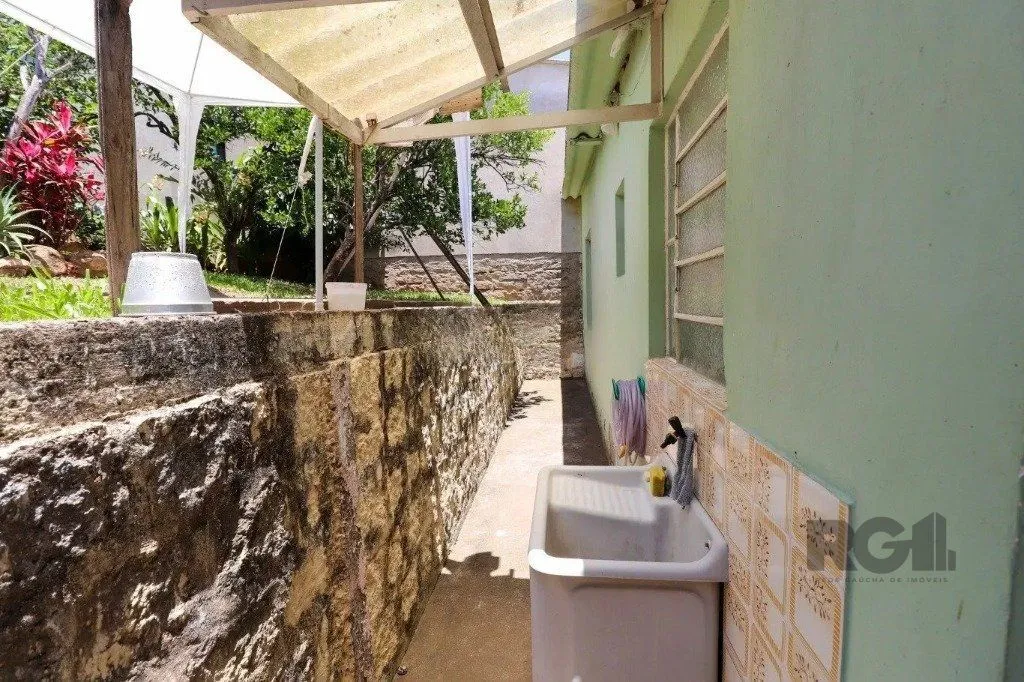 Imagem Casa com 3 dormitórios no bairro Cristo Redentor