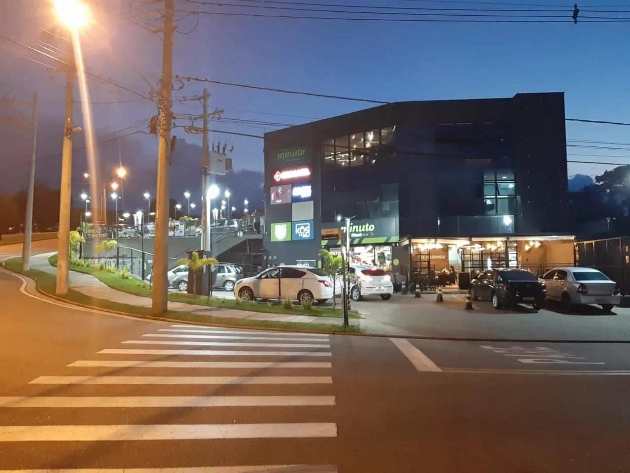 Imagem Casa 4 Dormitórios Condomínio Alphaville Nova Esplanada 4 - Votorantim/SP