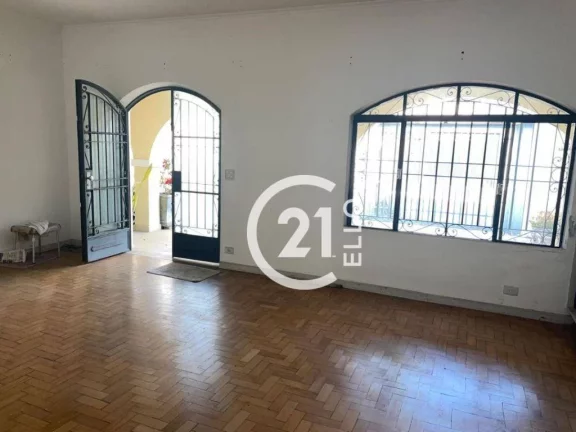 Imagem Casa térrea com 150 m², 3 quartos sendo 1 suíte à venda no bairro Jardim Novo Mundo/Moema.