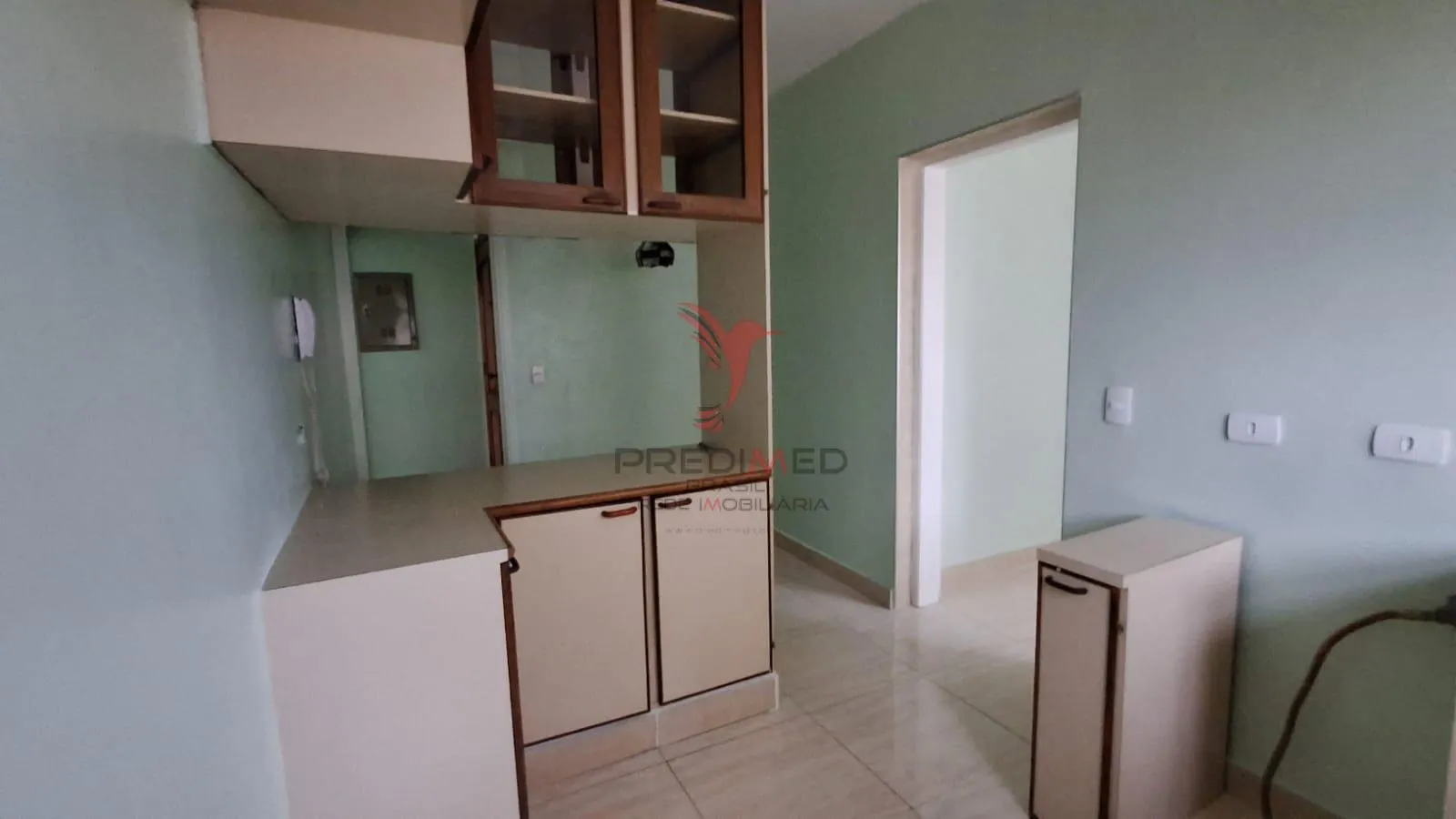 Imagem Vendo Apartamento com garagem coberta na Vila Monteiro