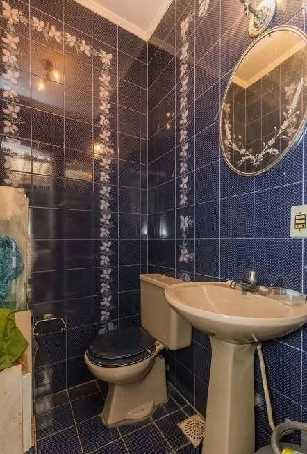 Imagem Casa 250m² - 5 dormitórios, 2 suítes e 4 vagas no bairro Santa Maria Goretti