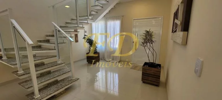 Imagem Casa de Alto Padrão em Condomínio Fechado Atibaia
