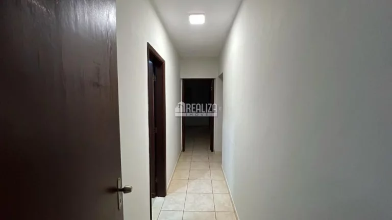 Imagem Apartamento à venda no Condomínio Edifício Vanessa em Uberaba - 3 dormitórios, suíte e garagem coberta