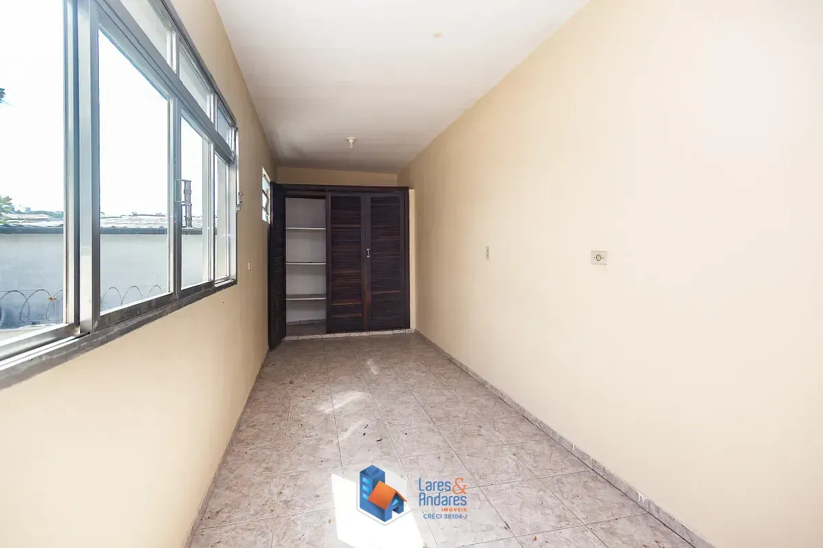 Imagem Casa para venda em Jardim da Glória com 6 quartos, sendo 2 suítes, 210m²