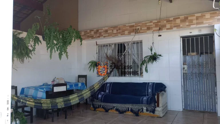 Imagem Casa com 2 dormitórios à venda, 64 m² por R$ 390.000 - Vila Caiçara - Praia Grande/SP