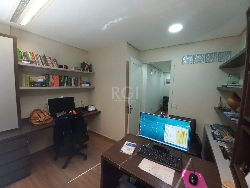 Imagem Conjunto/Sala para Venda - 67.2m², 0 dormitórios, Centro Histórico