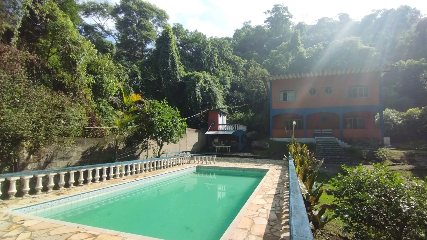 Imagem Casa para Venda em Guapimirim / RJ no bairro Espinhaço