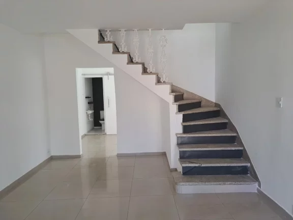 Imagem OPORTUNIDADE: EXCELENTE SOBRADO NO BROOKLYN TOTALMENTE REFORMADO PARA USO RESIDENCIAL OU COMERCIAL