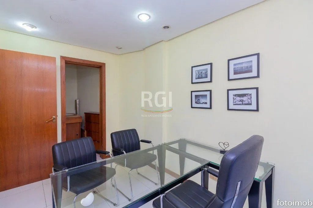 Imagem Conjunto/Sala para Venda - 44.42m², 2 dormitórios, 1 vaga - Centro Histórico