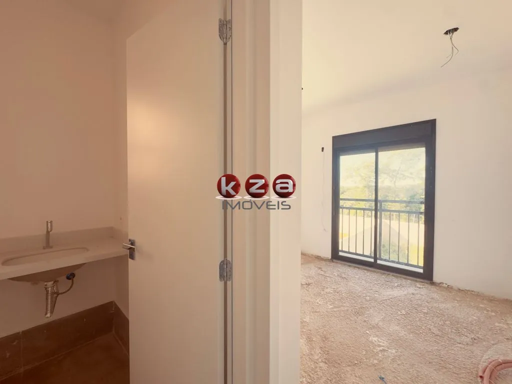 Imagem Casa a venda no Condomínio Villa Arte 28 em Vinhedo-SP: 3 suítes, 2 salas e 140m² de área e 268 de terreno!
