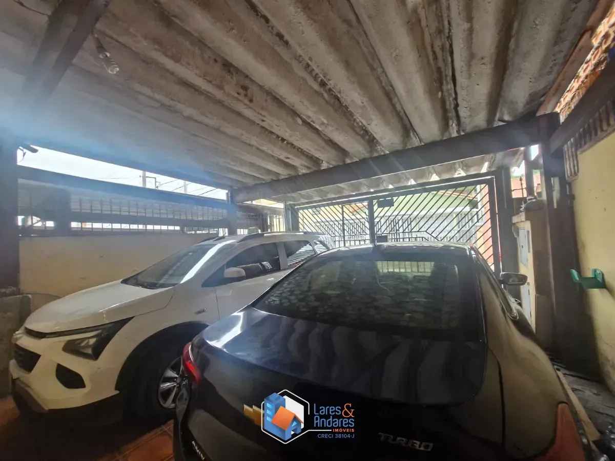 Imagem Casa para venda em Vila Carbone com 4 quartos, sendo 2 suítes, 138m²