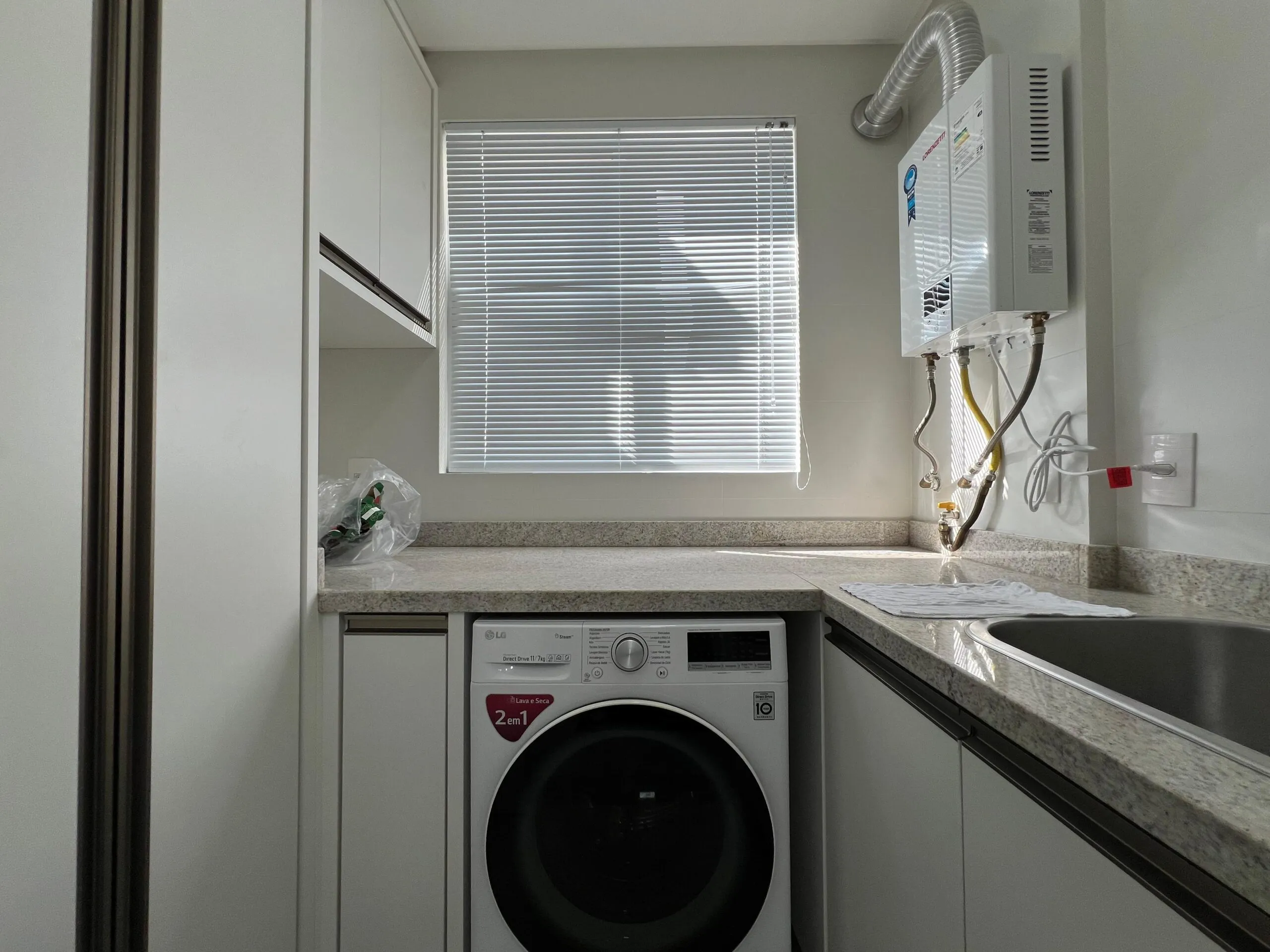 Imagem Apartamento à venda com 107.3m2 por R$ 1.850.000,00