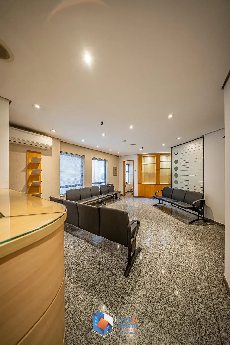 Imagem Conjunto comercial para venda em Vila Mariana, 100m²