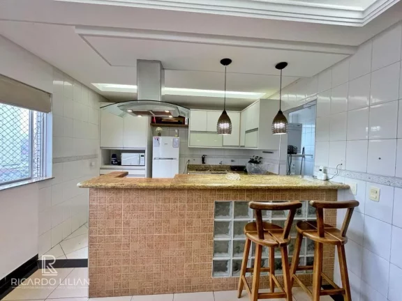 Imagem Cobertura Triplex de Luxo na Ponta da Praia, Santos: Viva o Sonho à Beira-Mar!