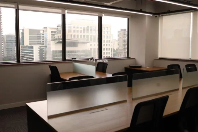 Imagem Conjunto Comercial de Alto Padrão para Locação na Vila Olímpia de 280m²