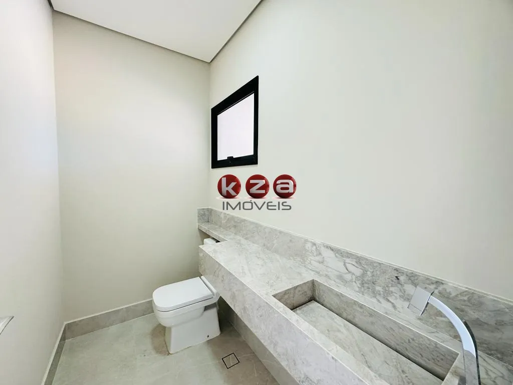 Imagem Imperdível casa em condomínio à venda em Valinhos-SP, Vila Capuava: 3 quartos, 3 suítes, 3 salas, 5 banheiros, 4 vagas de garagem, 280,00 m²!