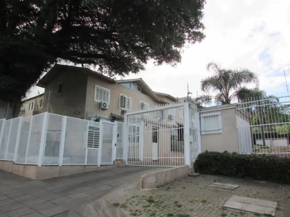 Foto do imóvel Sobrado com 3 dormitórios à venda, 100 m² por R$ 300.000,00 - Santa Tereza - Porto Alegre/RS