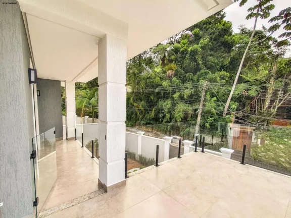 Imagem Casa para Venda em Teresópolis, Carlos Guinle, 3 dormitórios, 1 suíte, 3 banheiros, 2 vagas