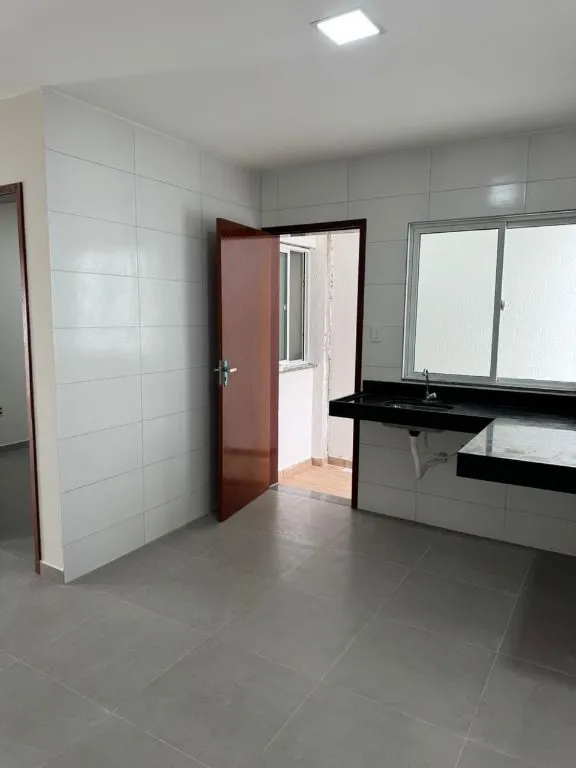 Imagem Casa com 3 quartos, suíte, piscina e 2 vagas no José Américo, João Pessoa. Conforto e praticidade para famílias e casais.