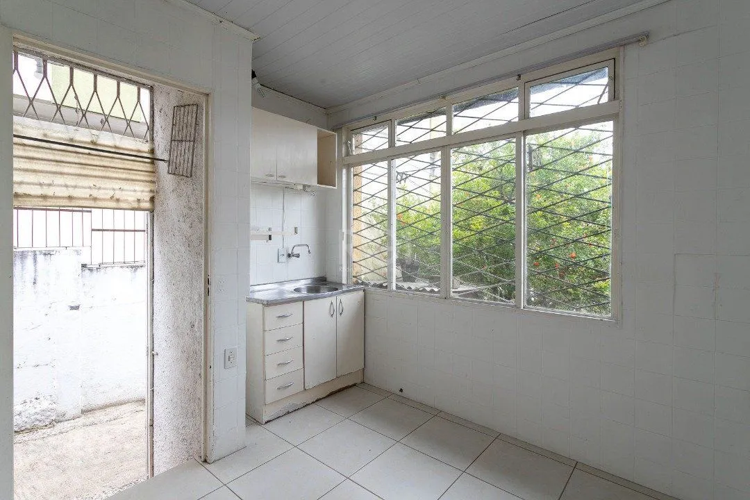 Imagem Casa para Venda - 0.01m², 5 dormitórios, 10 vagas - Petrópolis
