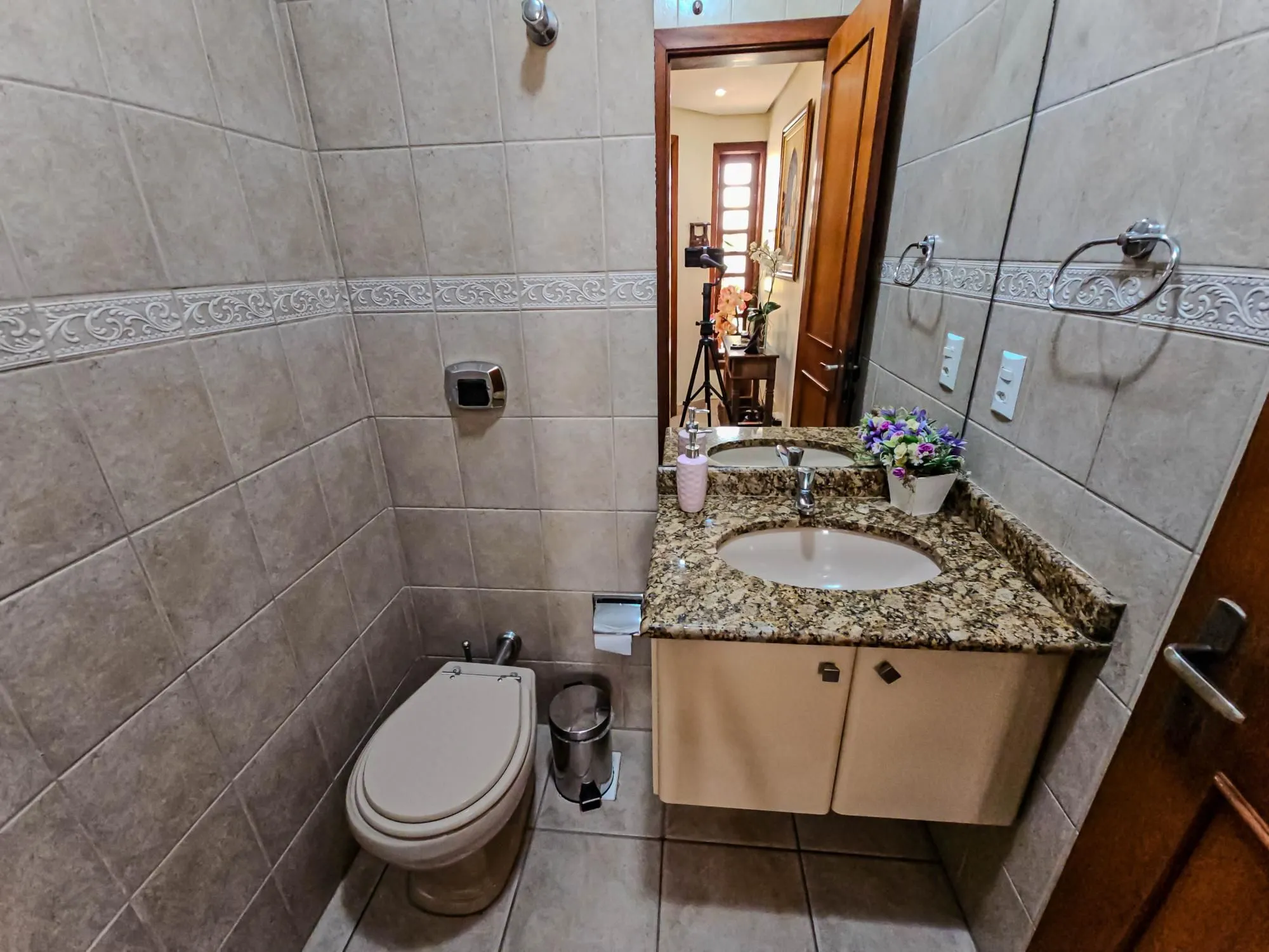 Imagem Casa em condomínio, 3 quartos, 1 suite, 3 vagas de garagem - Bairro Tristeza