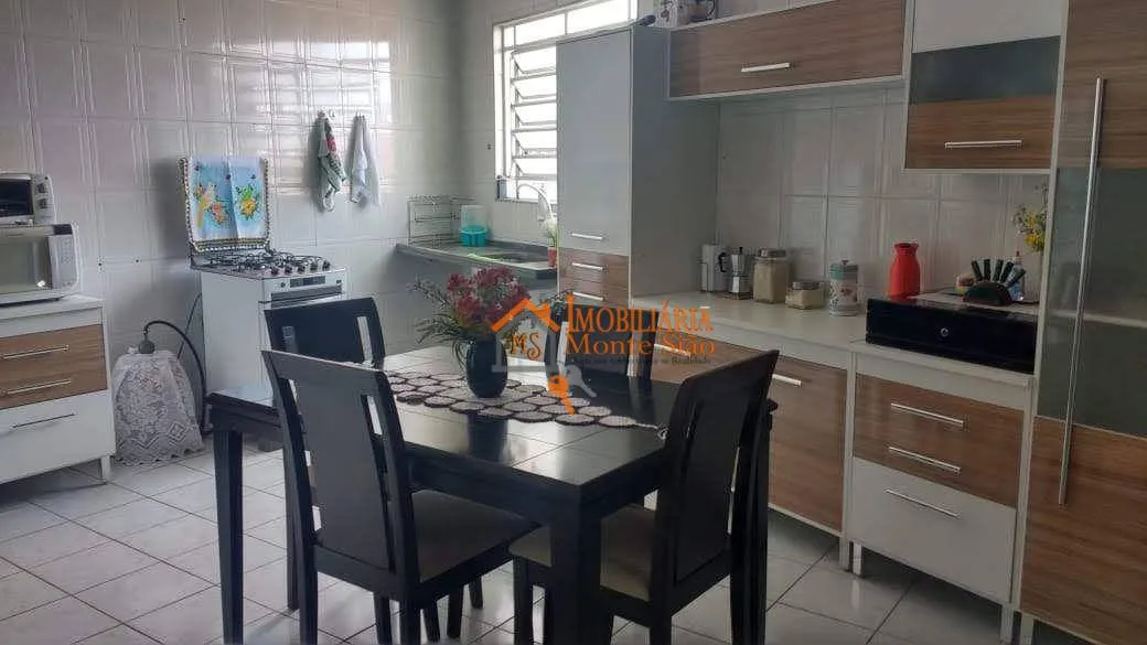 Imagem Apartamento com 3 dormitórios à venda, 175 m² por R$ 371.000,00 - Jardim Santa Emilia - Guarulhos/SP