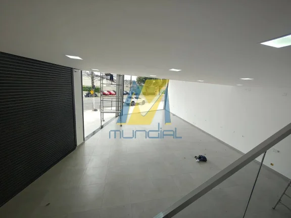 Imagem Salão Comercial para Locação | 220m² | Excelente Visibilidade e Estrutura
