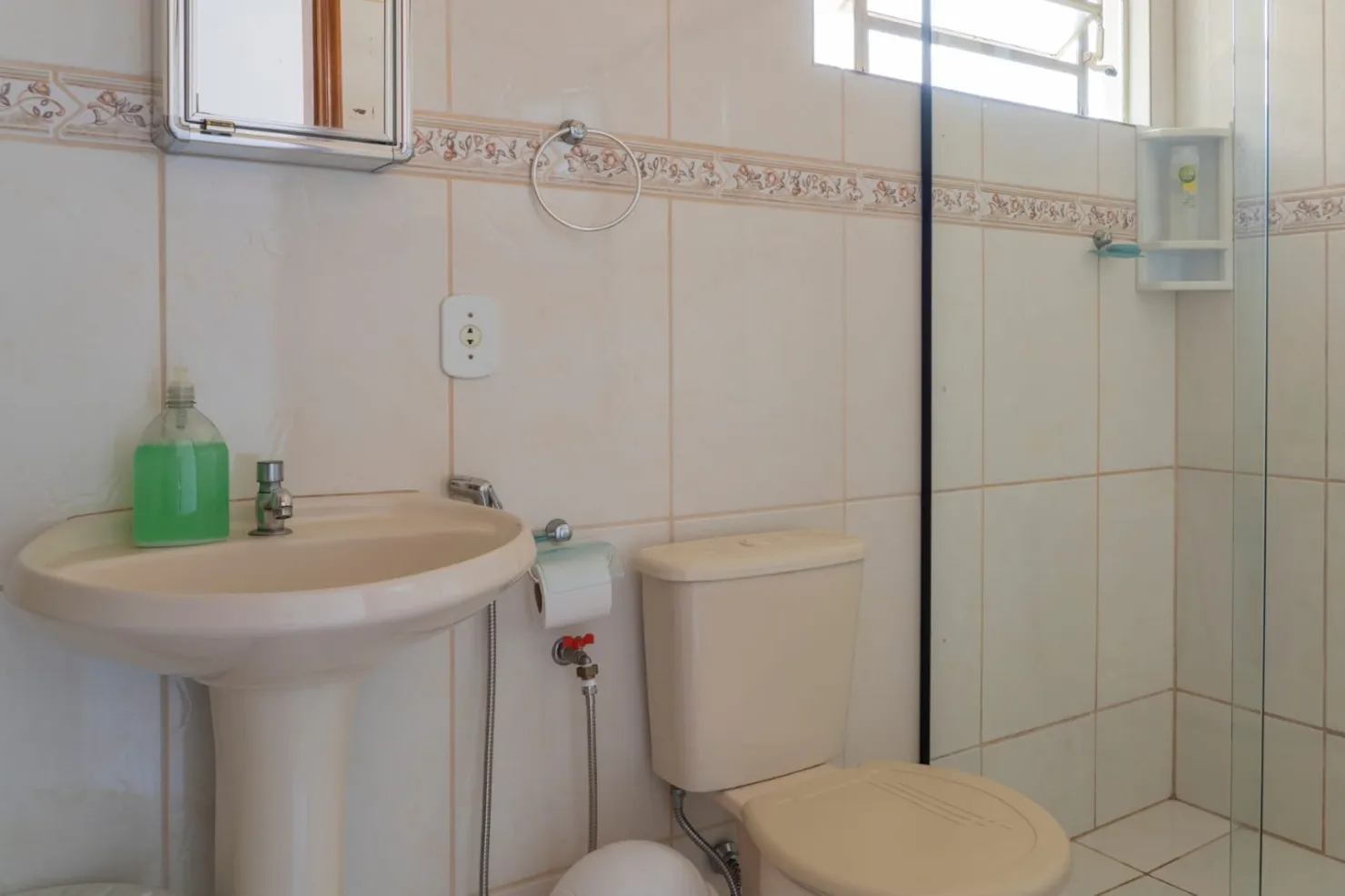 Imagem Casa à venda 3 Quartos, 2 Suites, 2 Vagas, 250M², Residencial Novo Horizonte, Taubaté - SP