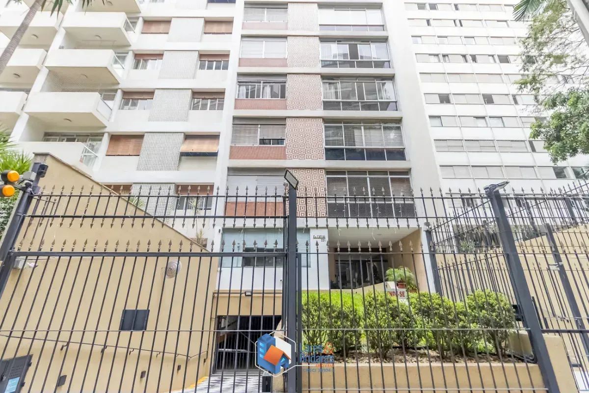Foto do imóvel Apartamento para venda em Perdizes com 3 quartos, sendo 1 suíte, 279m² em Rua Doutor Homem de Melo