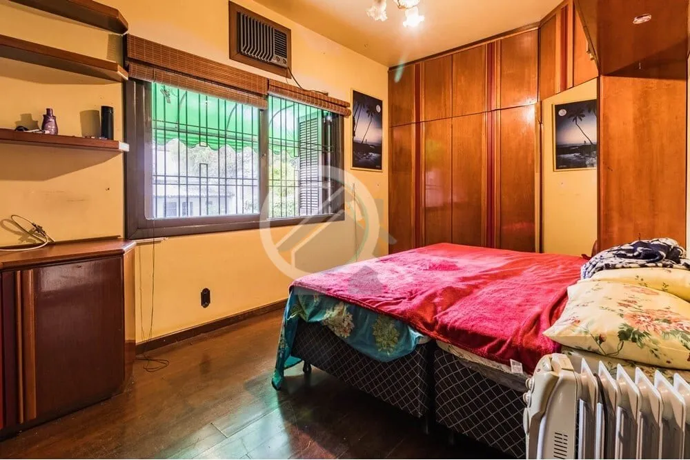 Imagem Descubra seu novo lar nesta magnífica casa à venda situada na tranquila Travessa Kuluene, no bairr...