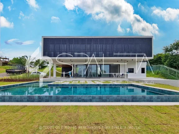 Foto do imóvel Maravilhosa residência com arquitetura moderna disponível para locação e venda na Fazenda Serrazul I