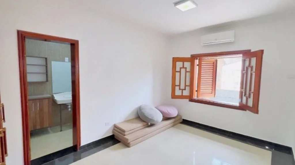 Imagem CASA COM 250,00 m² - CANTO DO FORTE - PRAIA GRANDE SP