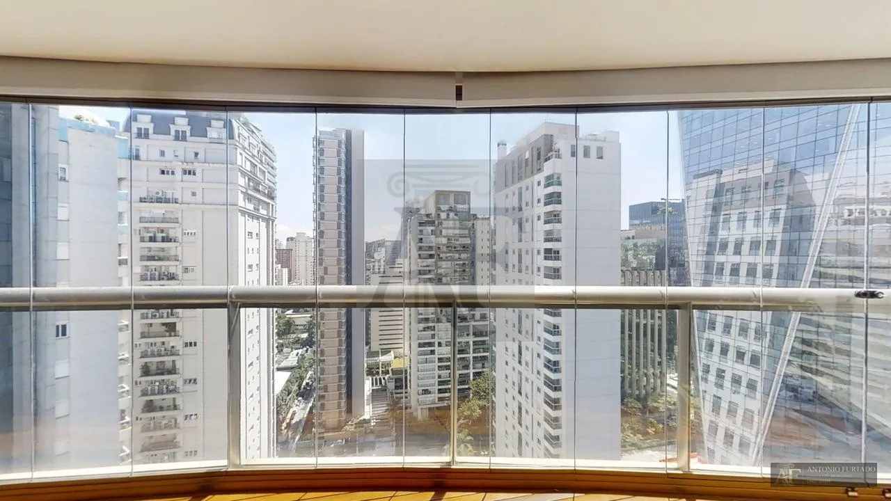 Imagem Cobertura à venda em Chácara Itaim, São Paulo