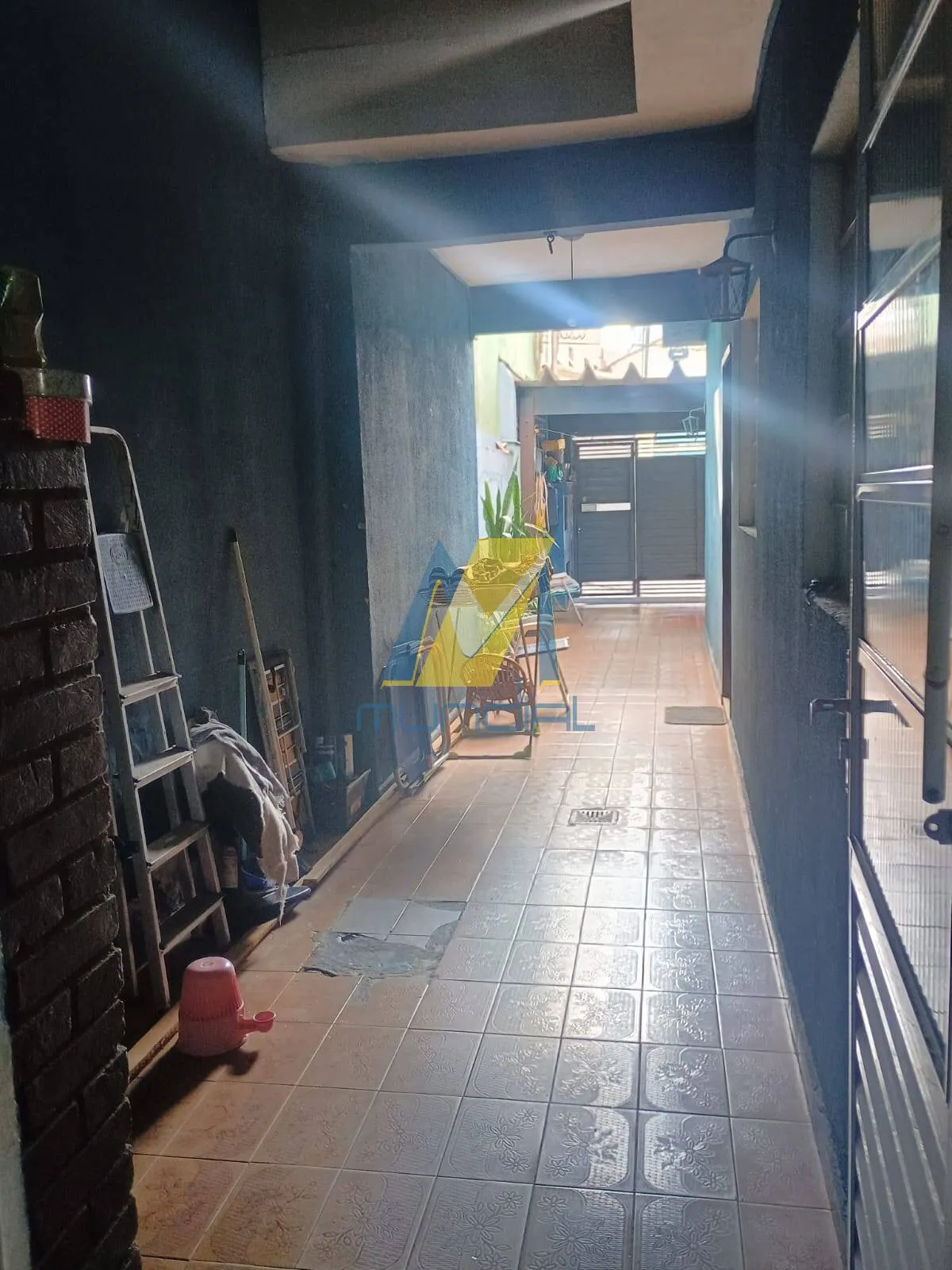 Imagem Casa térrea com 2 quartos na Vila Alto de Santo André, totalmente plana.