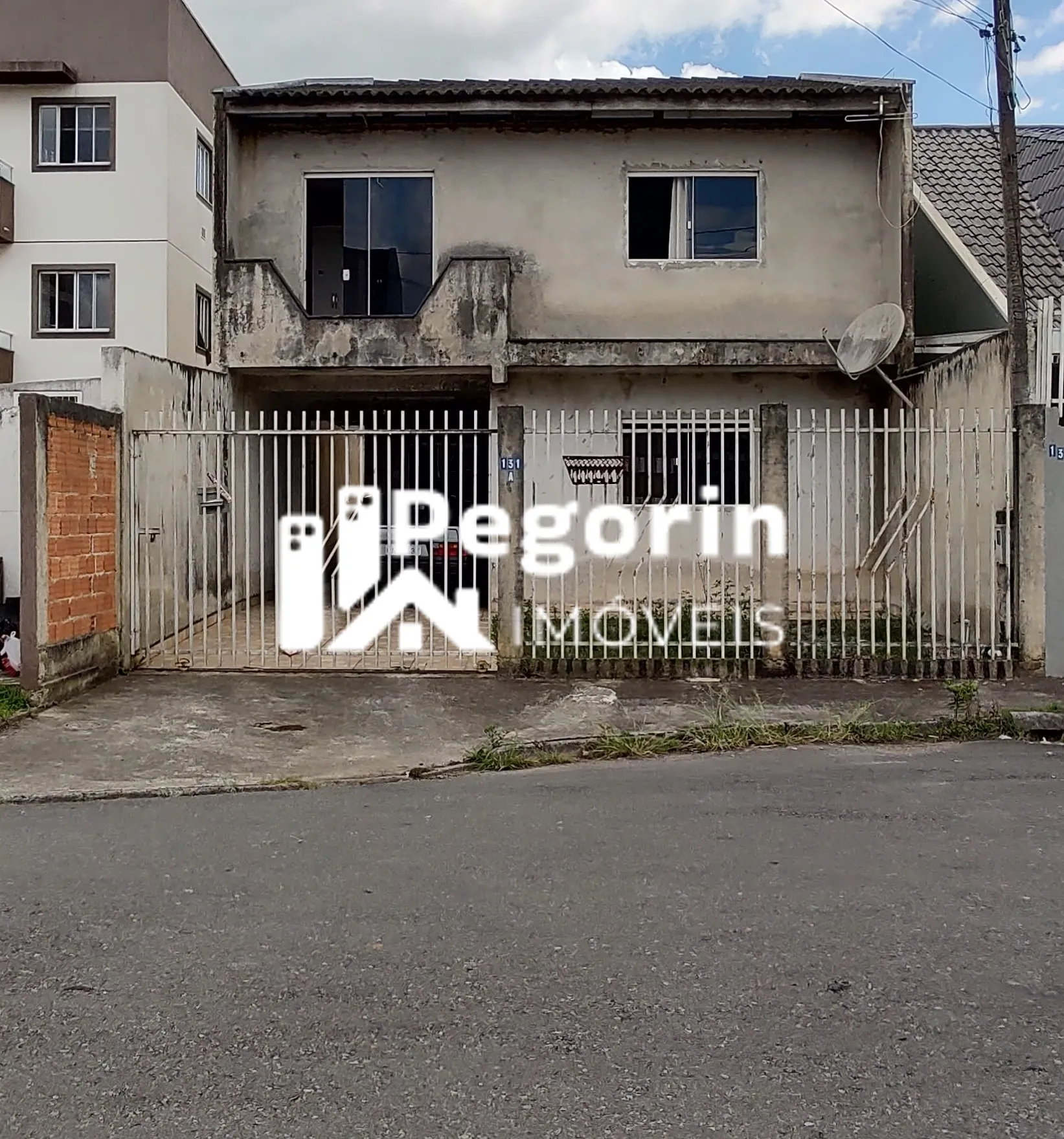 Imagem Sobrado à venda em Colombo, Palmital, com 4 quartos, 170,00m²