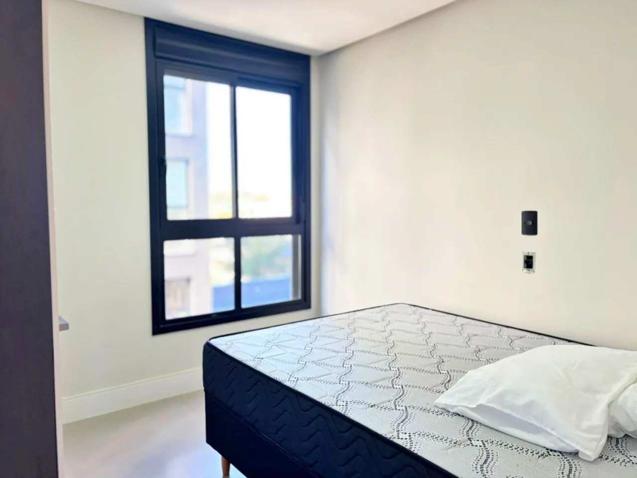 Imagem Apartamento à venda em Torres, Praia da Cal, com 2 quartos, 60.19m2