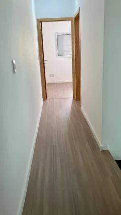 Imagem Sobrado com 3 Dormitórios Sendo 1 Suíte com 3 Dormitórios e 2 Vagas