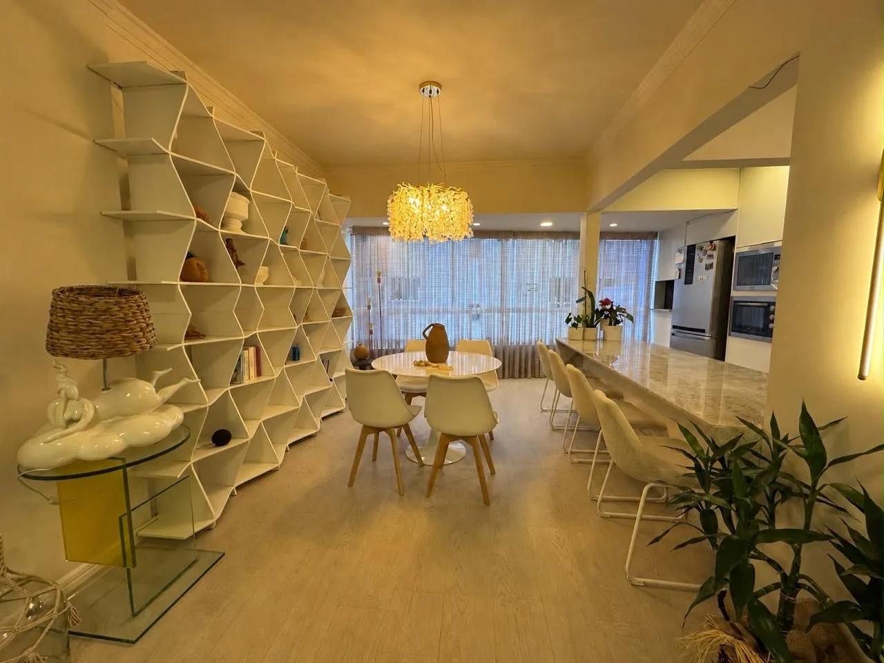Imagem Apartamento à venda com 74m2 por R$ 1.950.000,00