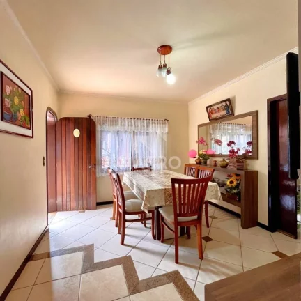 Imagem Casa com Amplo Terreno | Ilha da Figueira | 165m²