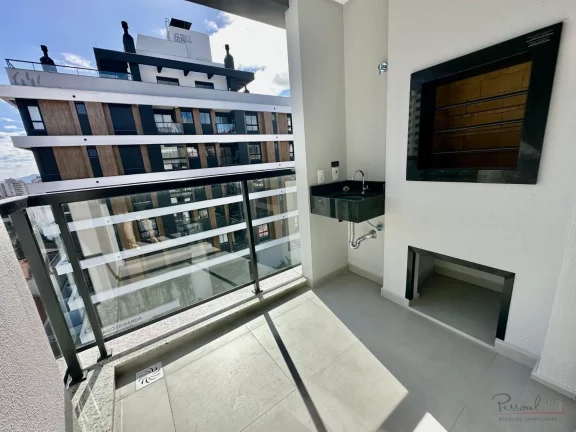 Imagem Apresentamos este elegante apartamento novo, nunca habitado, que une conforto, tecnologia e localiza...